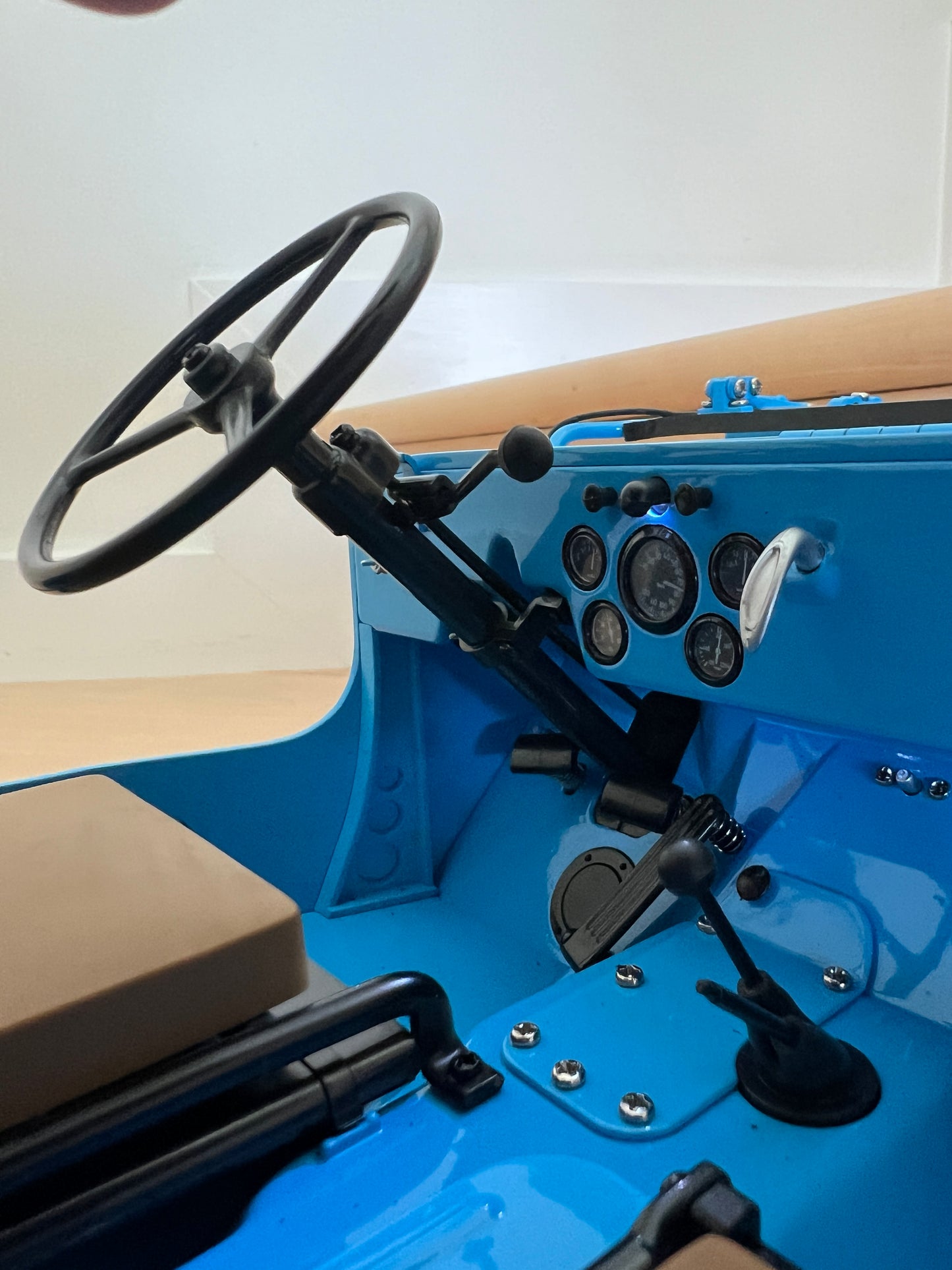 Blue Willys Jeep From Destination Moon 1/8 Scale Ref. 44300