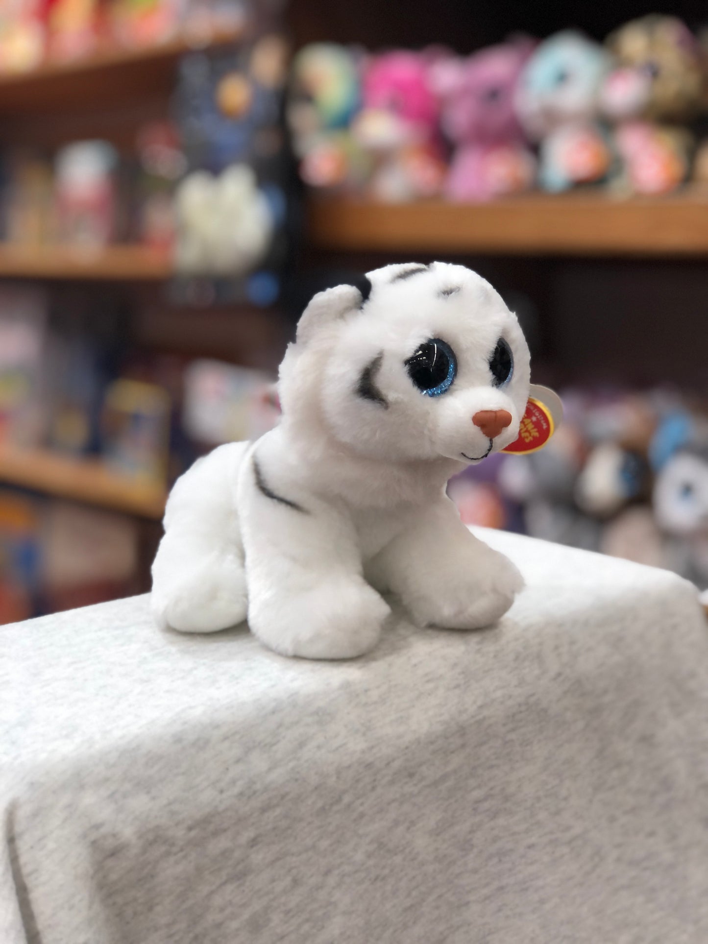 Ty Original Beanie Babies Tundra White Tiger Plush 6"