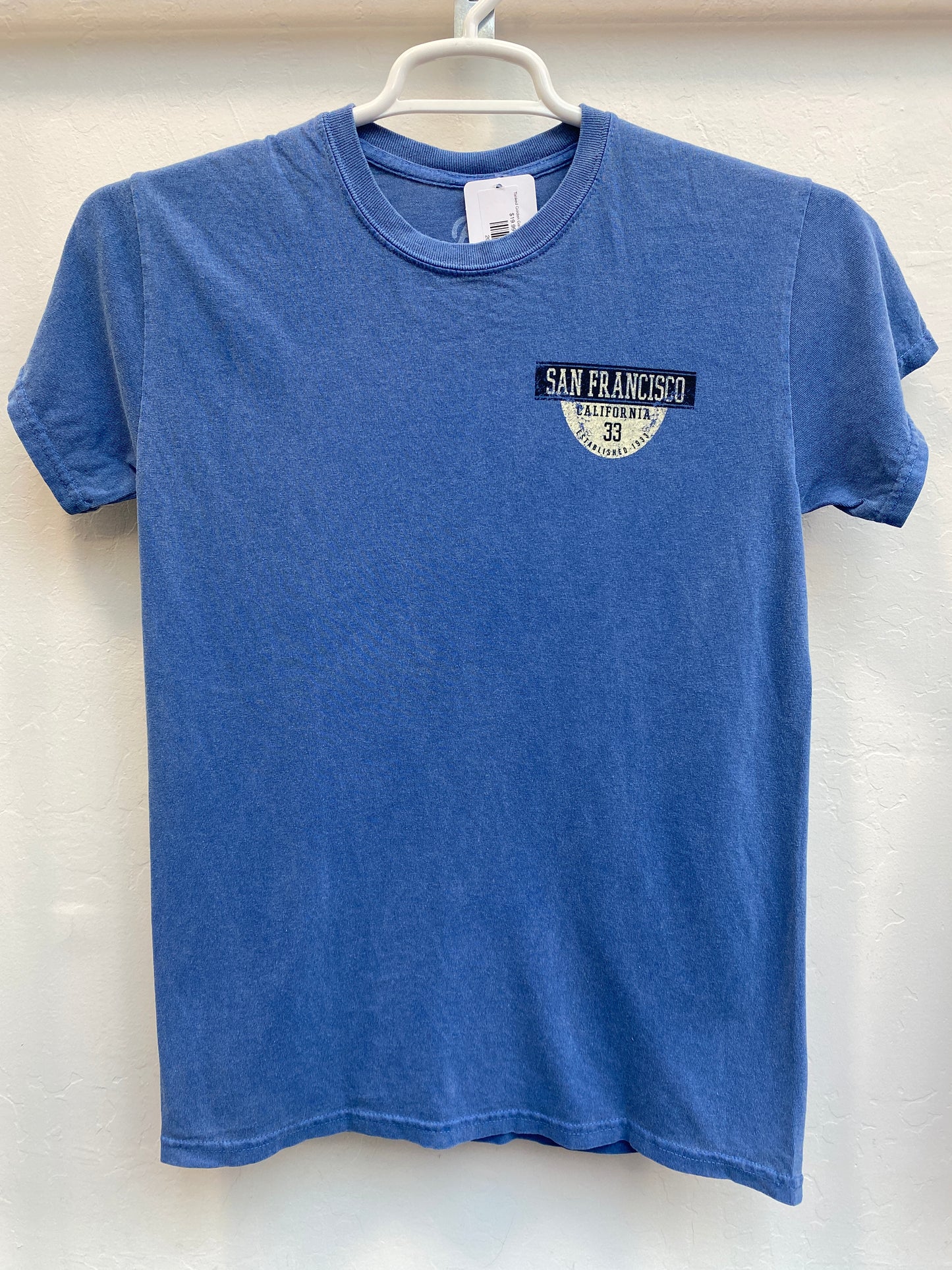 Blue cotton t-shirt with San Francisco California logo, distressed design for Golden Gate Bridge unisex shirt