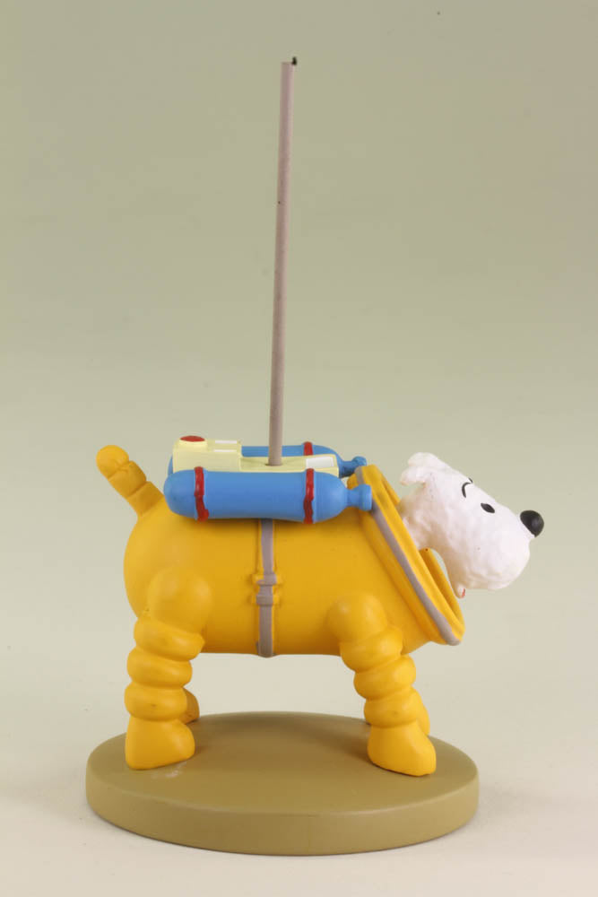 Snowy the dog in yellow space suit figurine from Tintin moon adventures, resin collectible on display stand