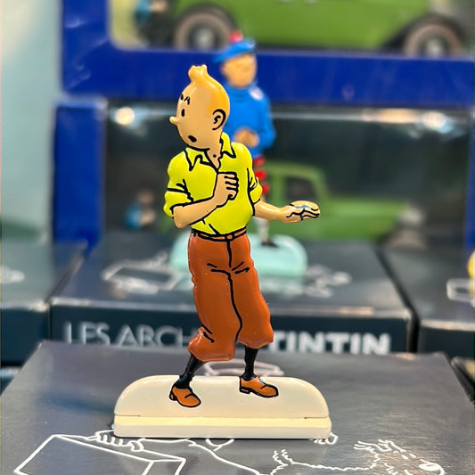 Tintin metal relief figure from "The Secret of the Unicorn" adventure, hand-painted, standing on display base