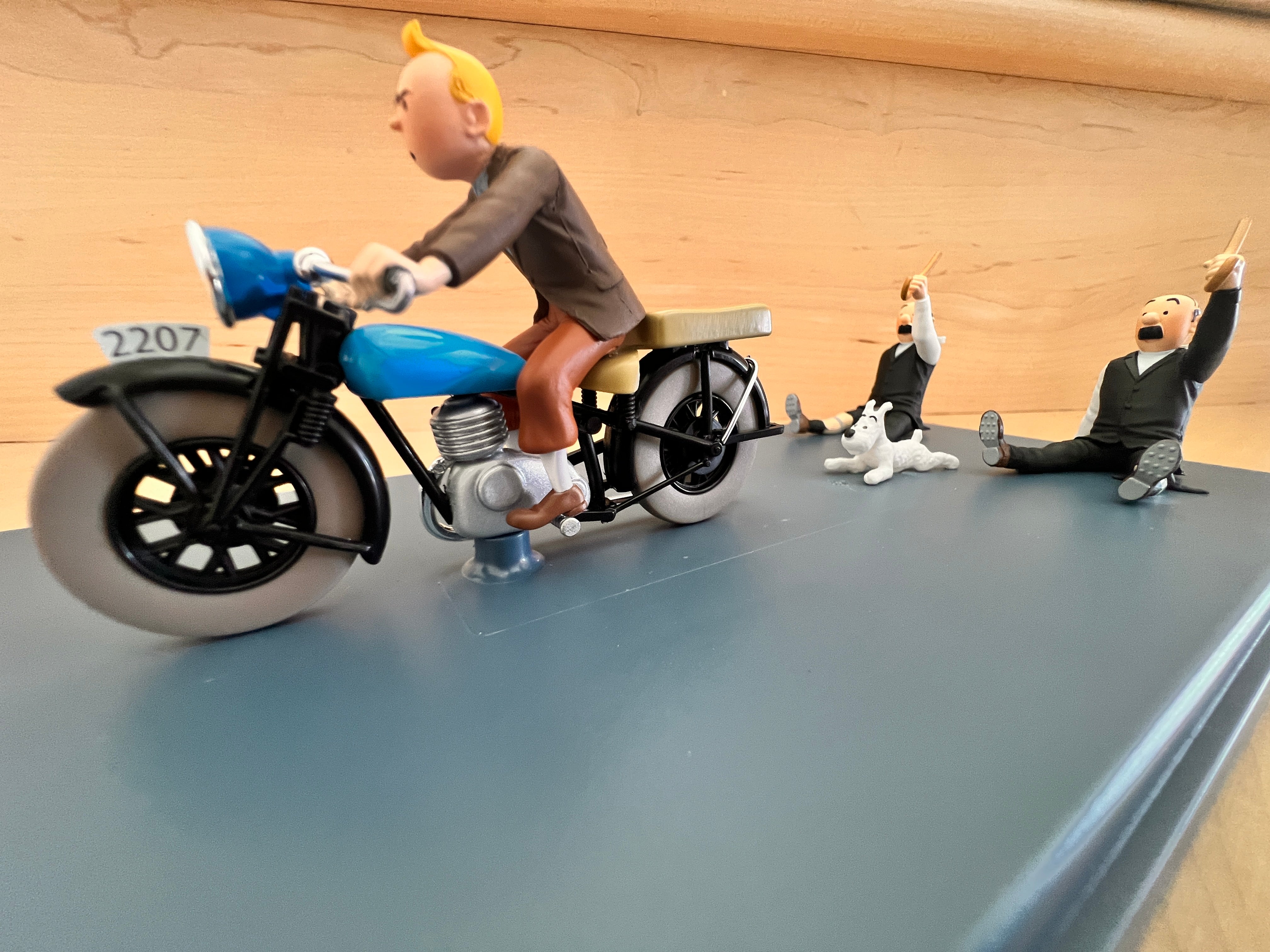 Tintin's Motorcycle King Ottokar's Sceptre Ref: 29970 – Sausalito