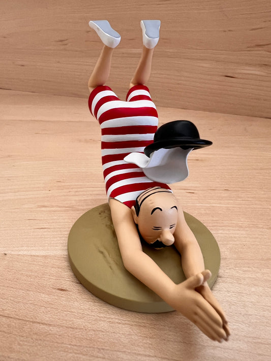 Thomson Resin Figurine Bathing Costume 12 cm. Ref: 42196