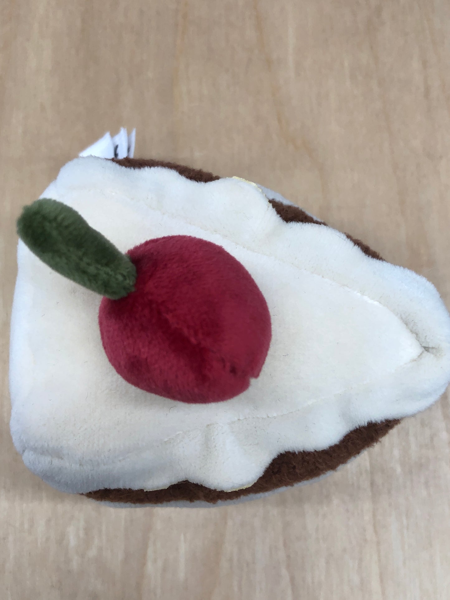 Jellycat Pretty Patisserie Gateaux Plush 3"