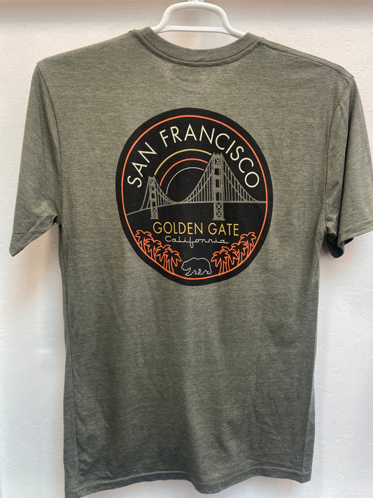 Gray t-shirt with San Francisco Golden Gate Bridge, palm trees, and bear graphic in circular design