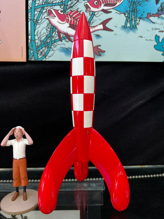 Official 30cm Tintin Moon Rocket resin model featuring the iconic red and white checkered design and high-gloss finish from Hergé's Destination Moon.
